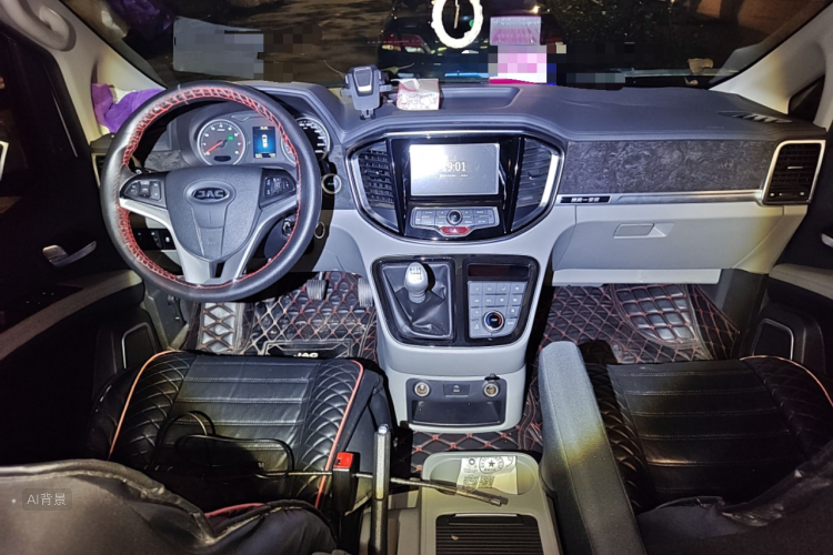 JAC 2018 #11 JAC 2018 car image #11