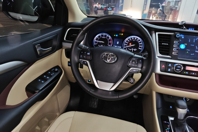Toyota Highlander 2017 #11 Toyota Highlander 2017 car image #11