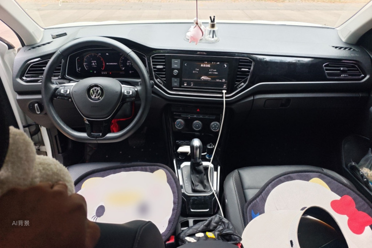 T-Roc 2020 immagine di auto #11