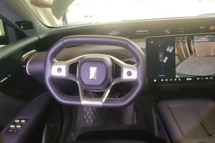 Avatr 07 2025 imagem de carro #11