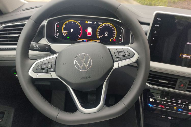 Volkswagen Tayron 2025 car image #11