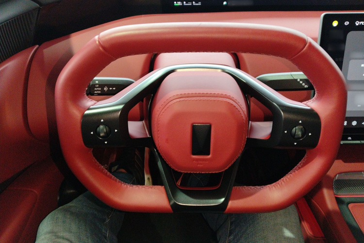 Avatr 12 2025 imagem de carro #11