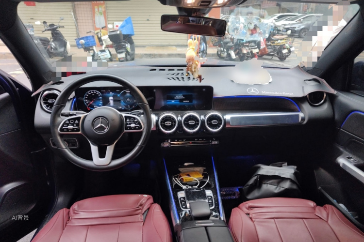 Mercedes-Benz GLB Class 2020 car image #11