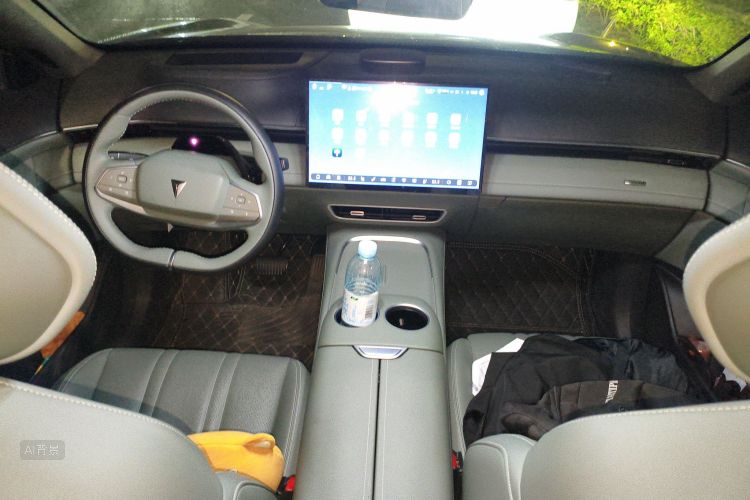 Deepal S07 2024 image de voiture #11