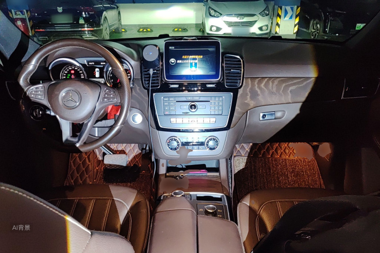 Mercedes-Benz GLE Class 2017 car image #11