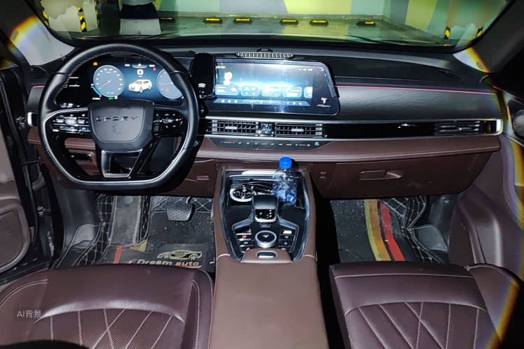 Chery Tiggo 8 PRO 2024 immagine di auto #11