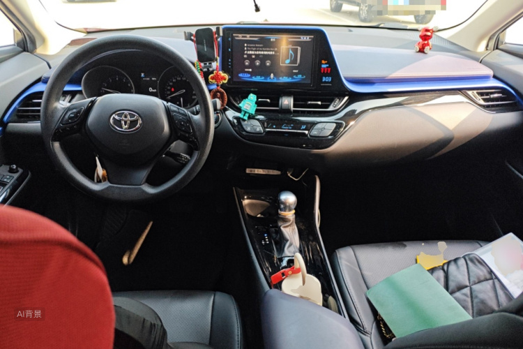 Toyota C-HR 2019 car image #11