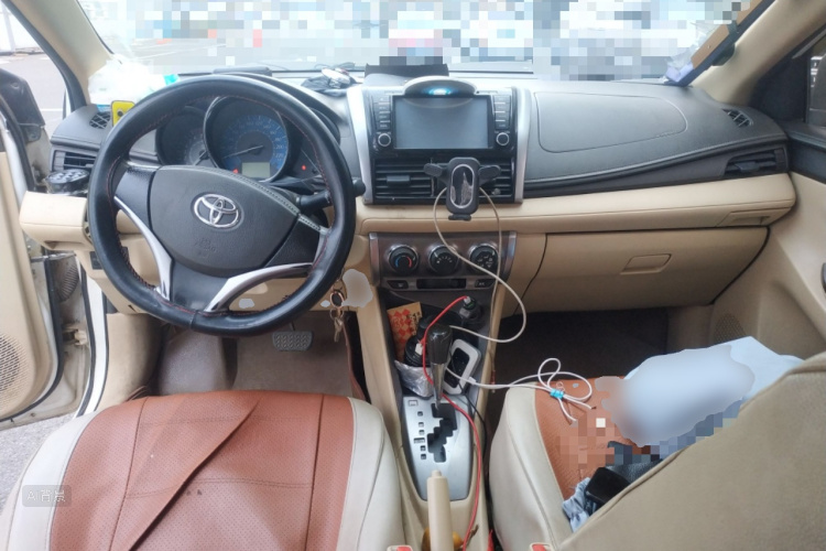 Toyota Yaris L Zhixuan 2014 immagine di auto #11