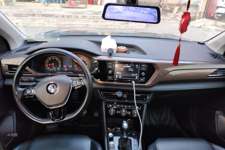 Volkswagen Tharu 2019 car image #11