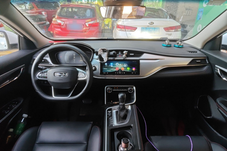 GEELY Binray 2020 car image #11