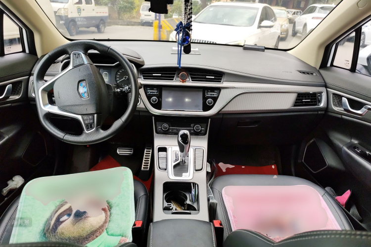 GEELY Emgrand GS 2017 car image #11