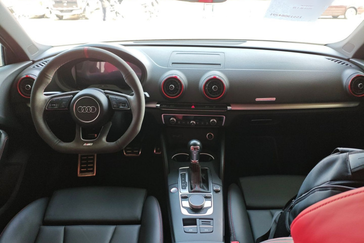 奥迪 奥迪S3 2019 汽车图片 #11