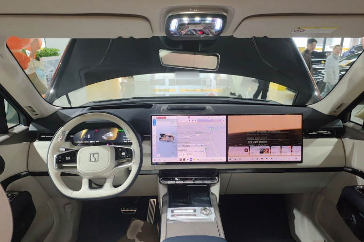 极氪 极氪9X 2026 汽车图片 #11