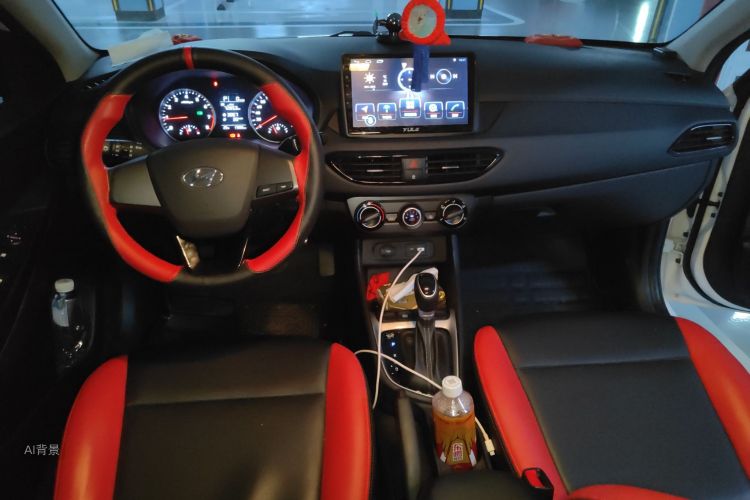 Hyundai Elantra HD 2019 immagine di auto #11