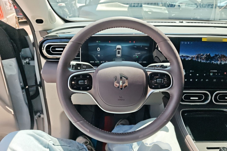 Leapmotor C11 2023 car image #11