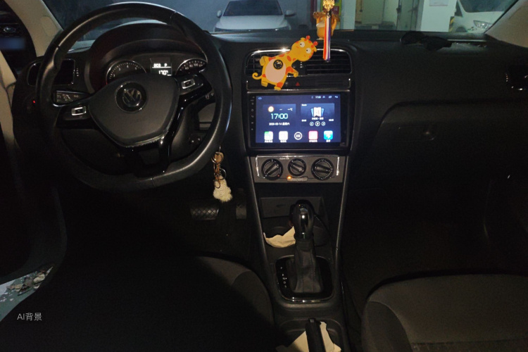 Polo 2017 car image #11