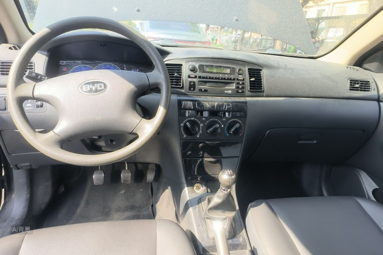 BYD F3 2020 car image #11