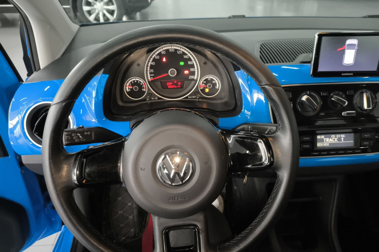 Volkswagen up! 2016 car image #11