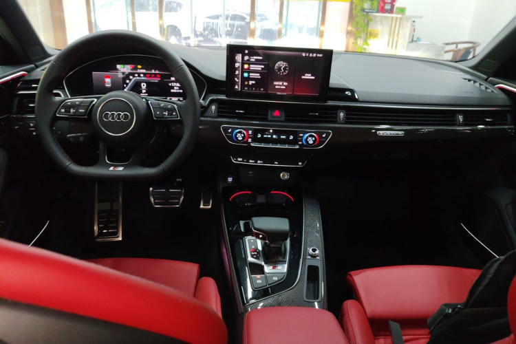 Audi S4 2023 imagem de carro #11