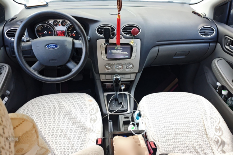 Ford Focus 2014 car image #11