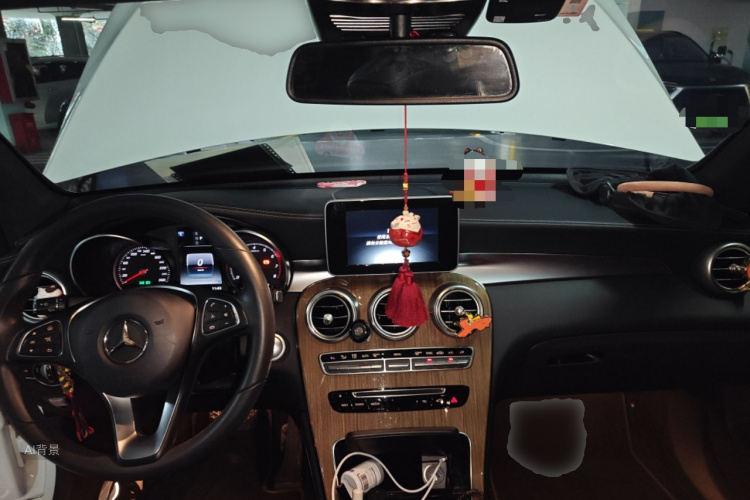 Mercedes-Benz GLC Coupe 2017 immagine di auto #11