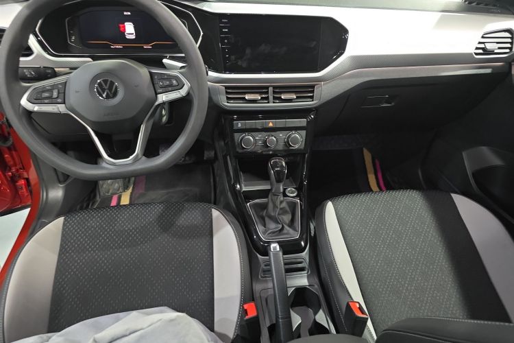Volkswagen Tacqua 2021 car image #11