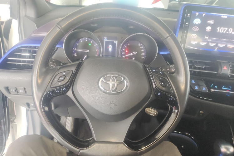 Toyota Izoa 2020 car image #11