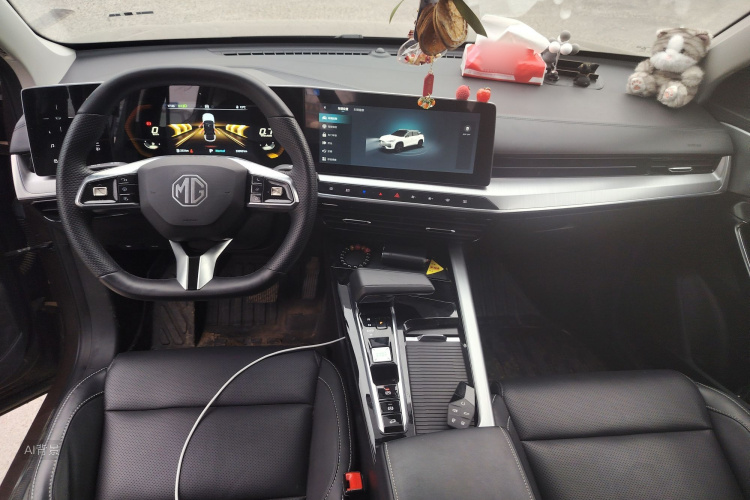 MG ONE 2023 immagine di auto #11