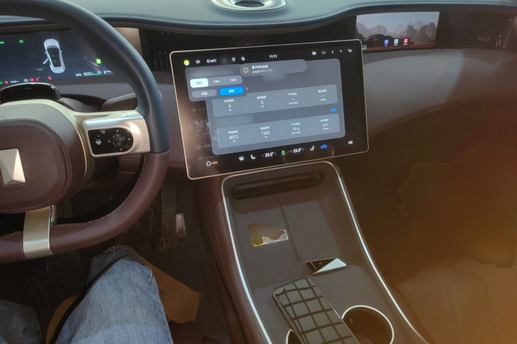 Avatr 11 2025 изображение автомобиля #11