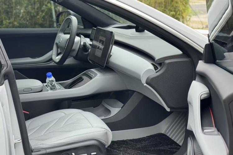 蔚来 蔚来ET5T 2025 汽车图片 #11