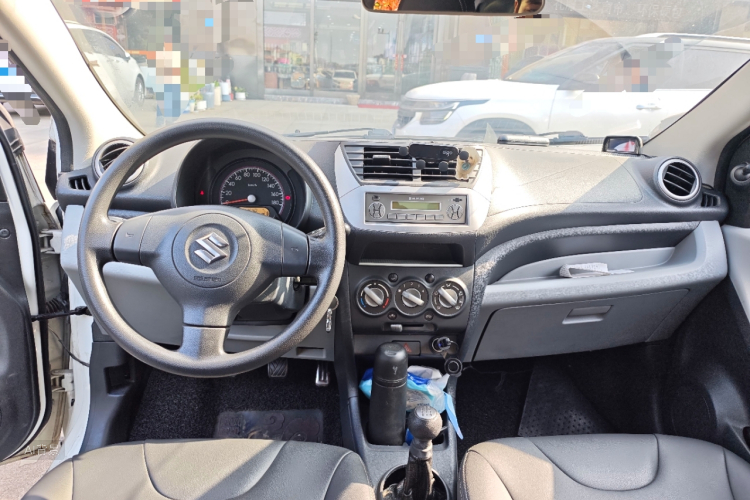 Suzuki Alto 2015 immagine di auto #11