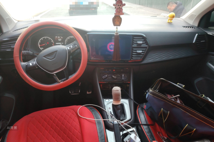 VS5 2020 car image #11