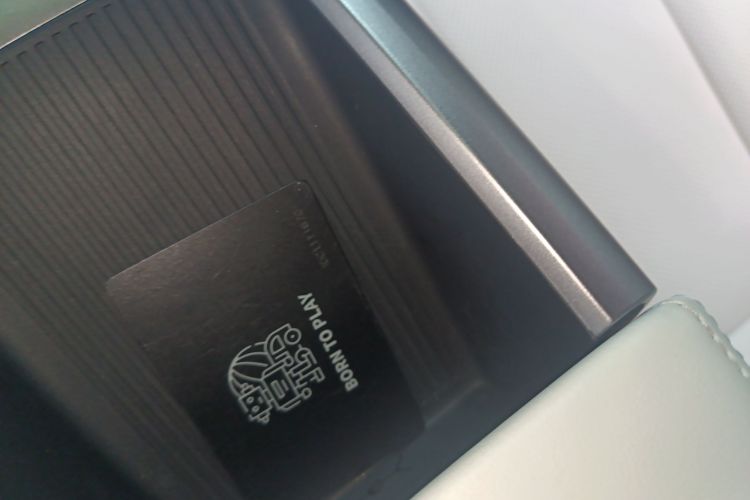 2025 car image #11