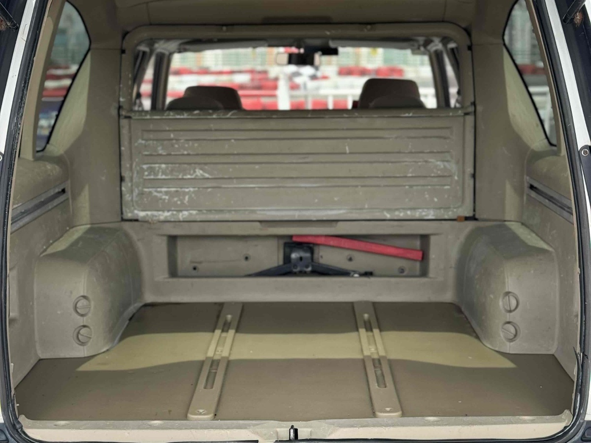 日产 日产ZN厢式车 2017 汽车图片 #11