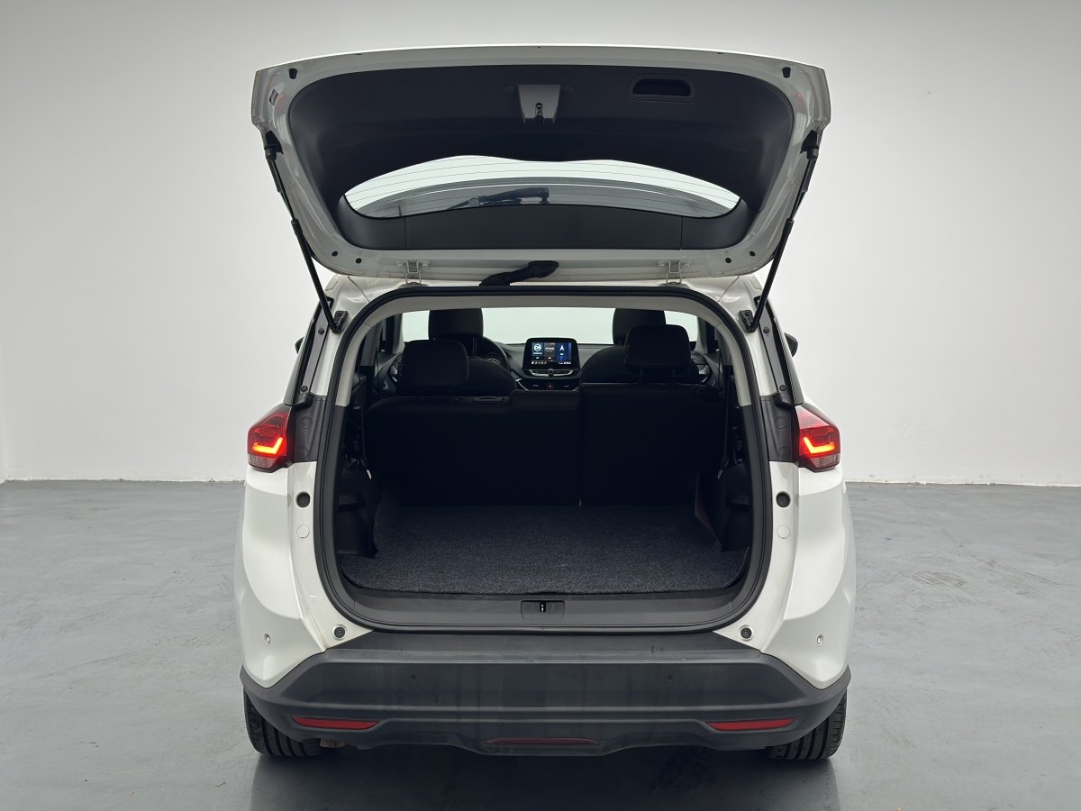 雪佛兰 沃兰多 2021 汽车图片 #11