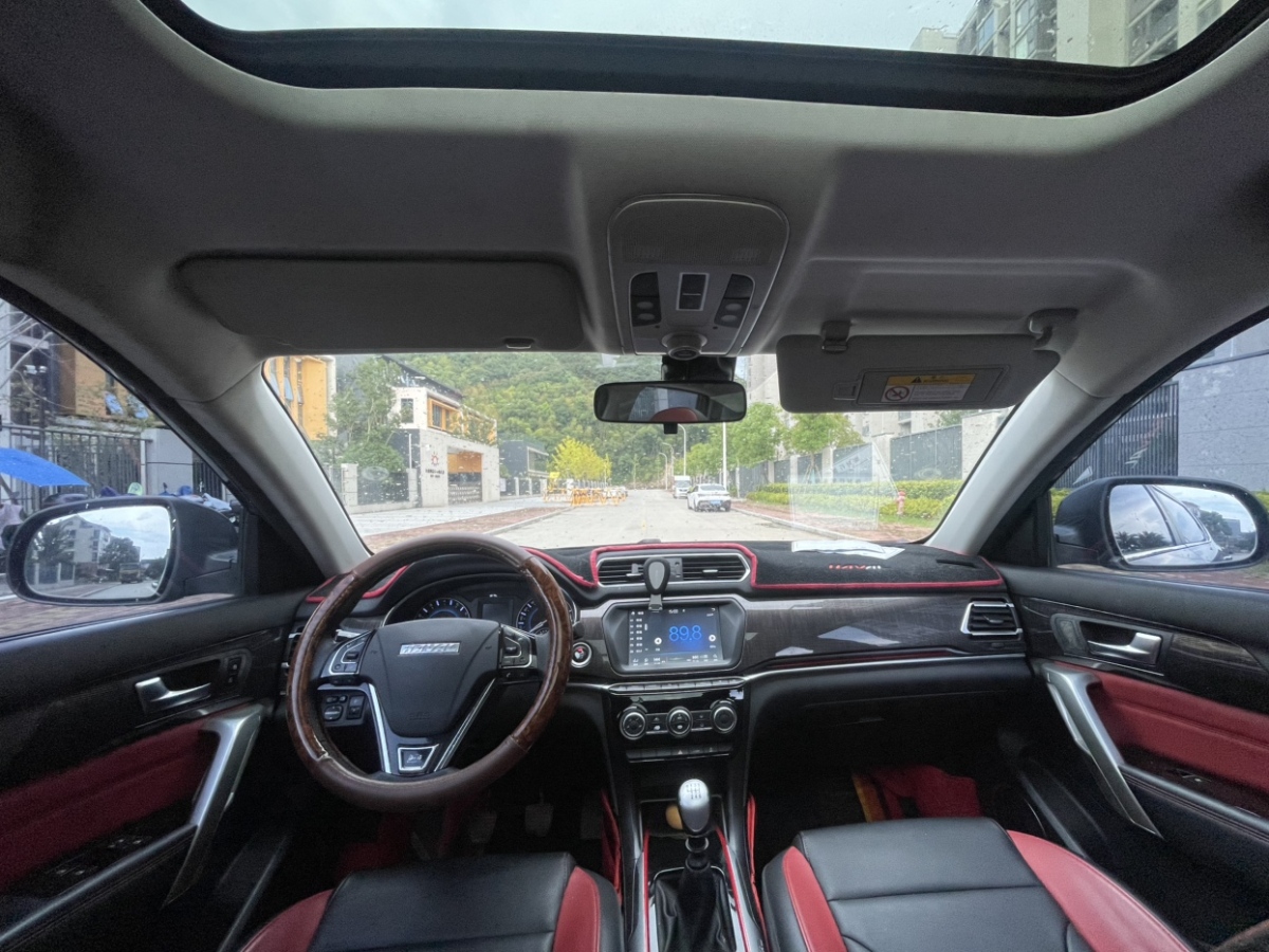 Haval H2 2018 car image #11