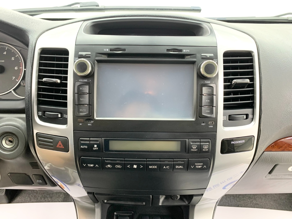 Toyota Prado (Imported) 2007 car image #11