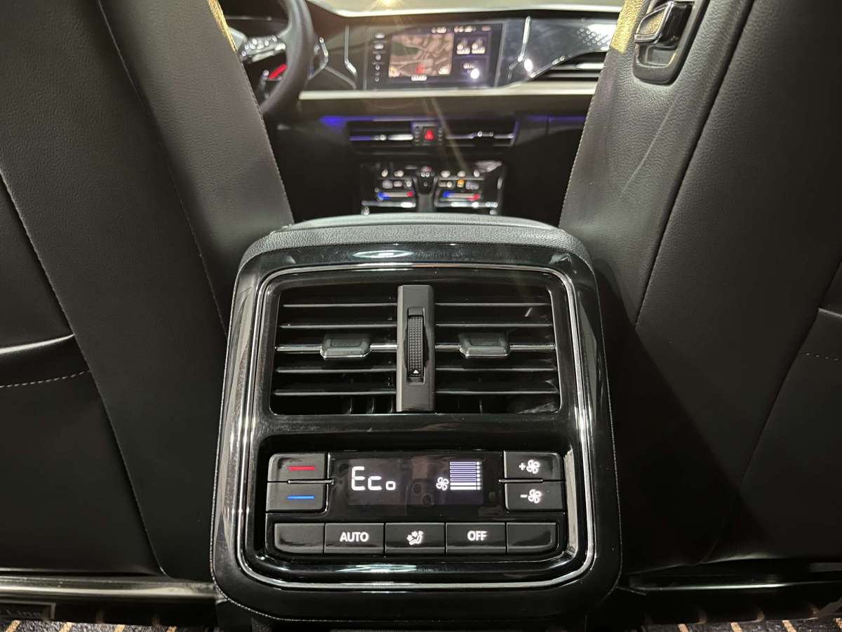 Volkswagen Passat New Energy 2019 #11 Volkswagen Passat New Energy 2019 صورة سيارة #11