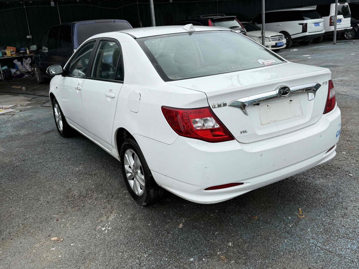 BYD L3 2015 car image #11