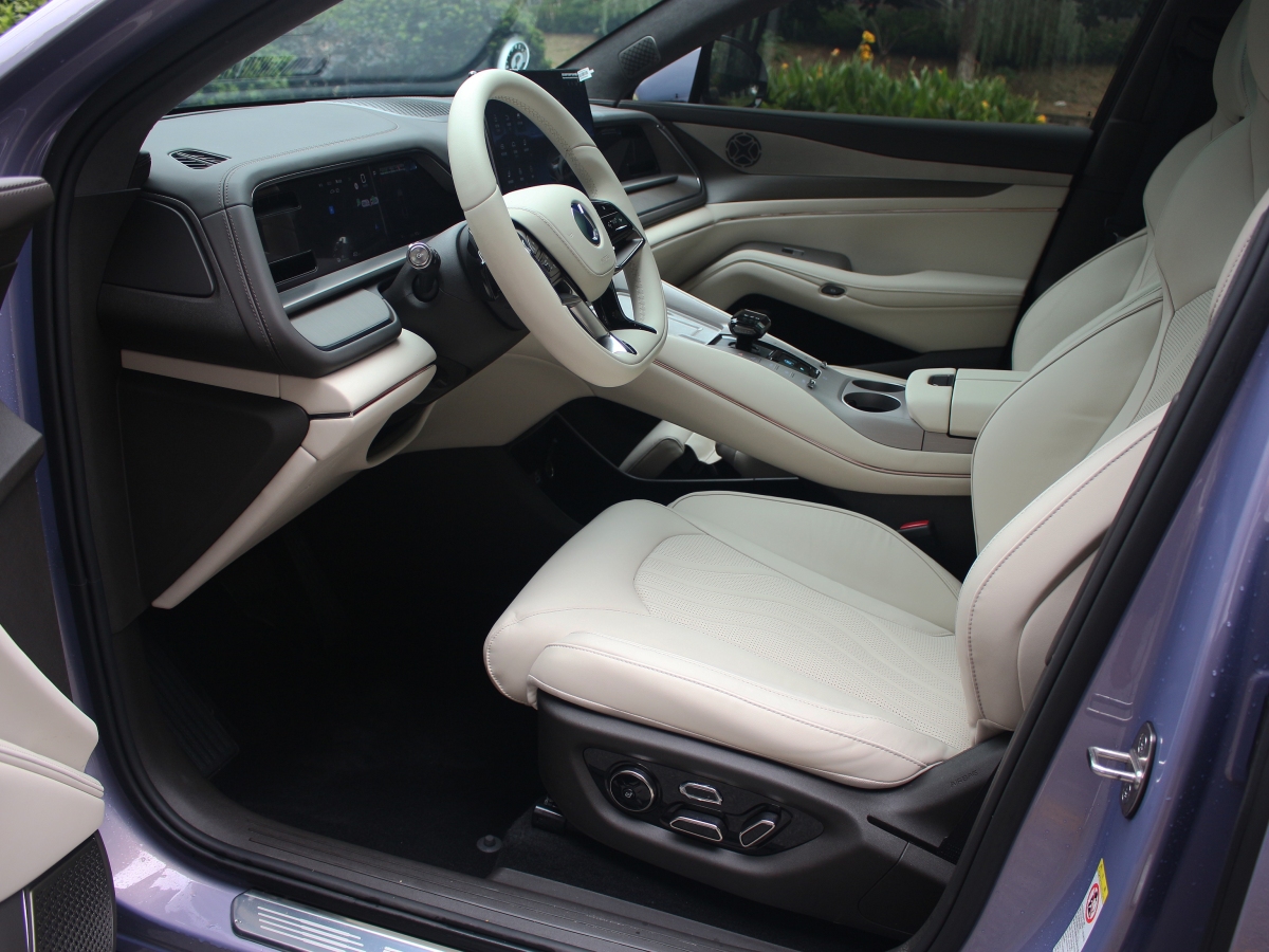 Denza N7 2025 صورة سيارة #11