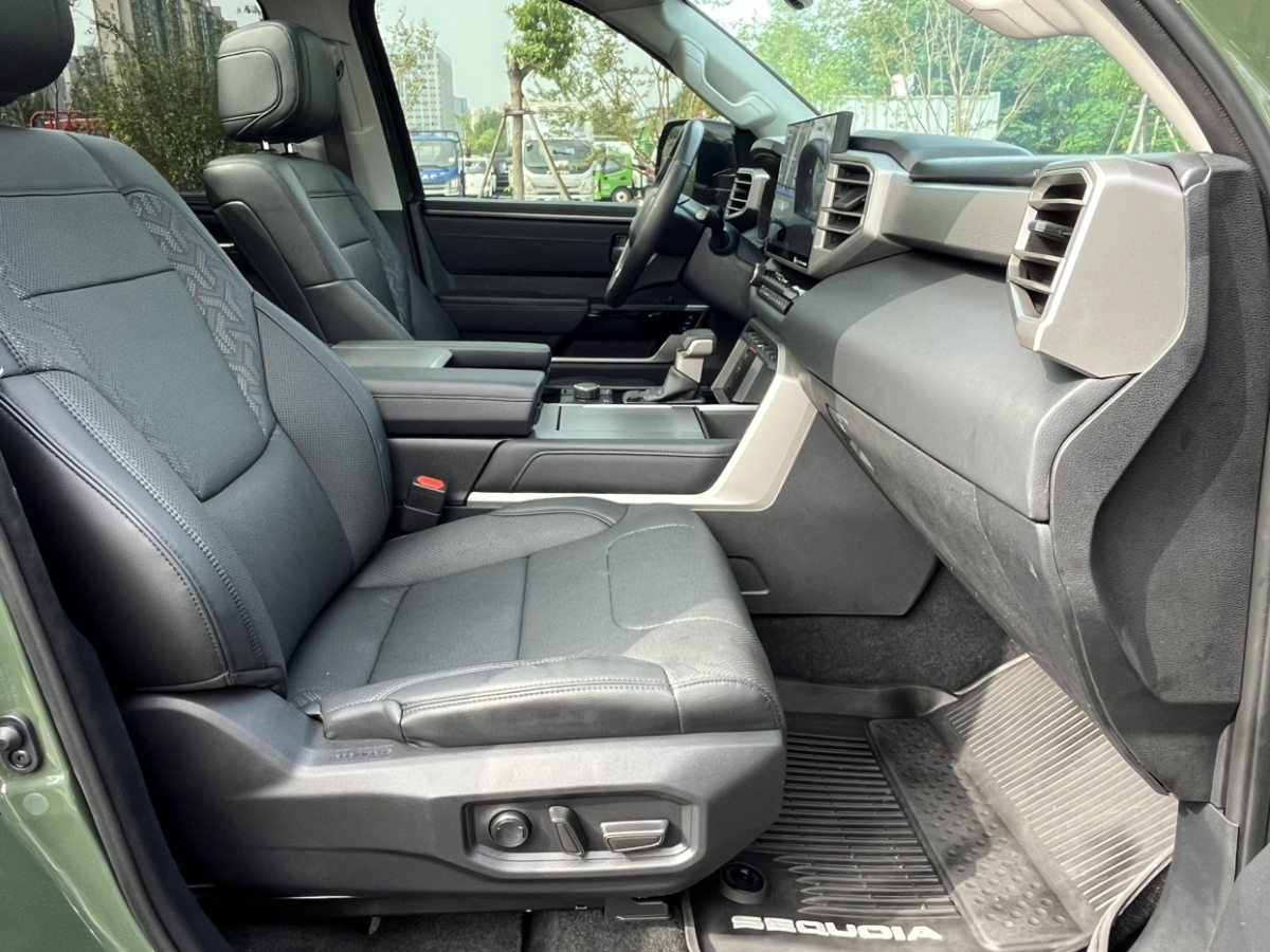 Toyota Sequoia 2023 #11 Toyota Sequoia 2023 imagen de coche #11