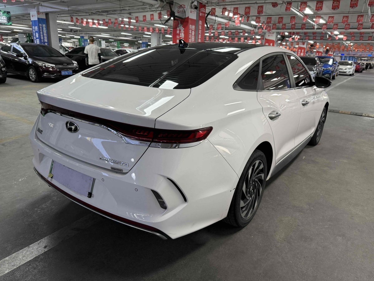 Hyundai Lafesta EV 2021 car image #11