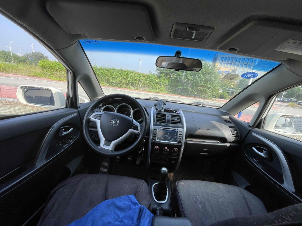 Changan CX20 2013 car image #11