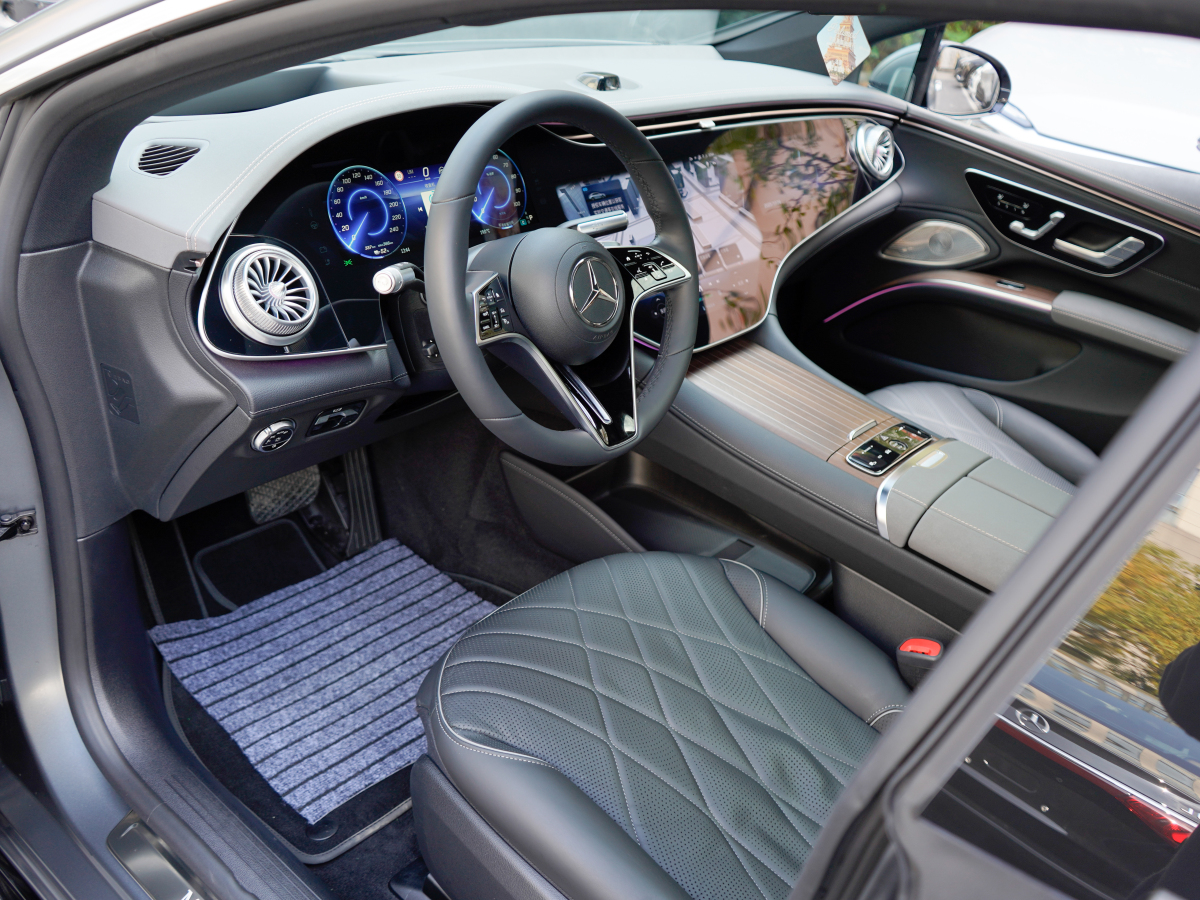 Mercedes-Benz EQS Class 2024 #11 Mercedes-Benz EQS Class 2024 car image #11