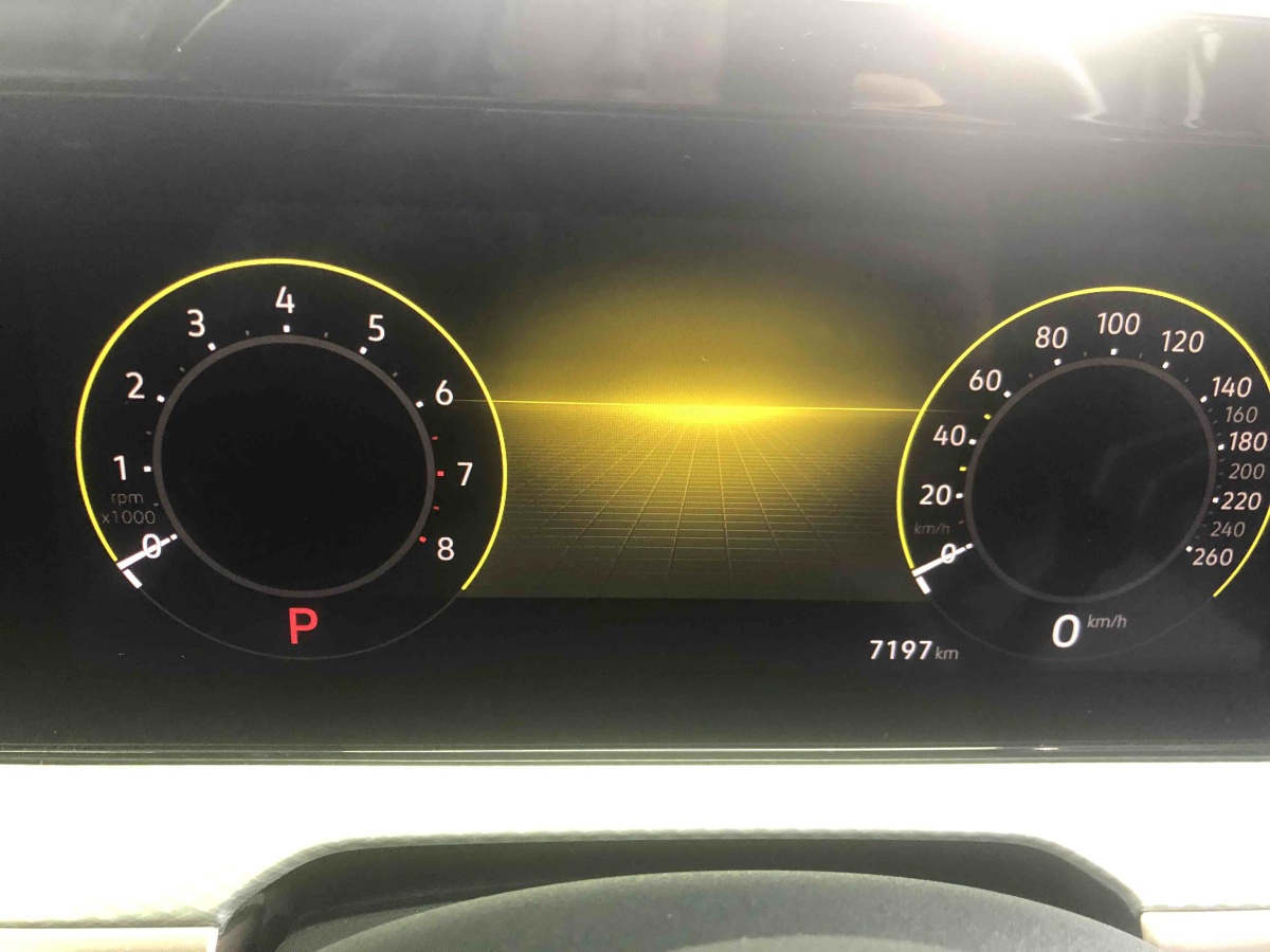 Volkswagen Tavendor 2023 car image #11