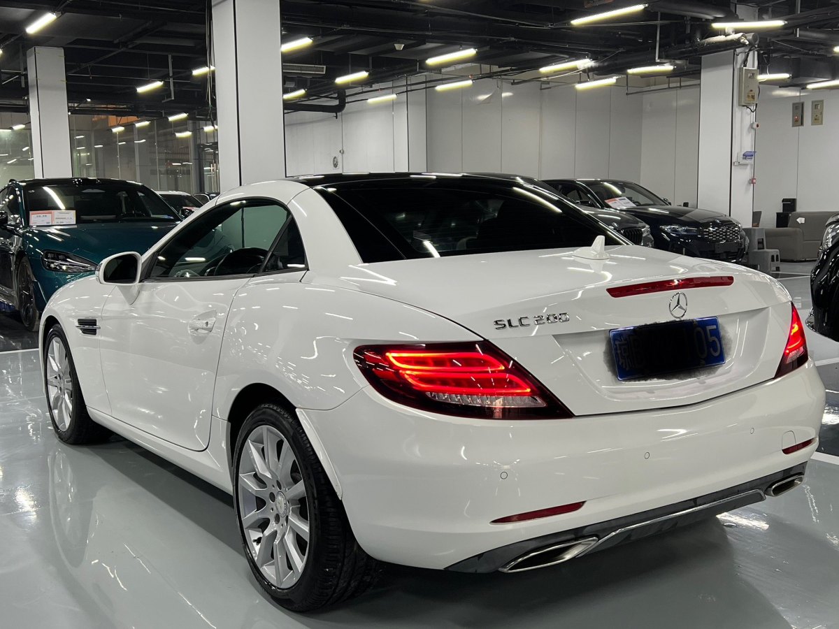 Mercedes-Benz SLC Class 2017 car image #11