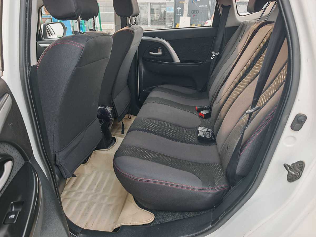 Changan CX20 2015 imagen de coche #11