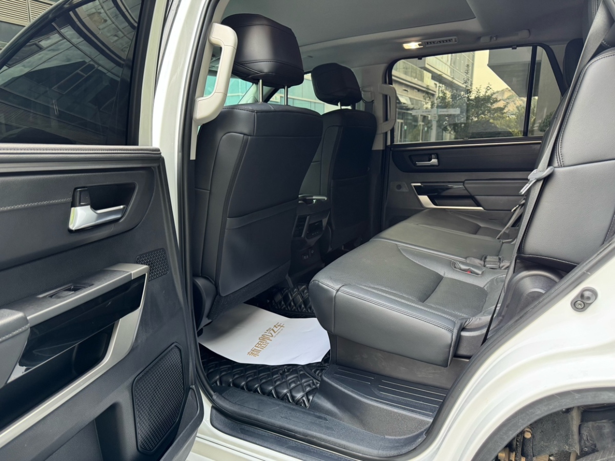 Toyota Sequoia 2023 #11 Toyota Sequoia 2023 imagen de coche #11