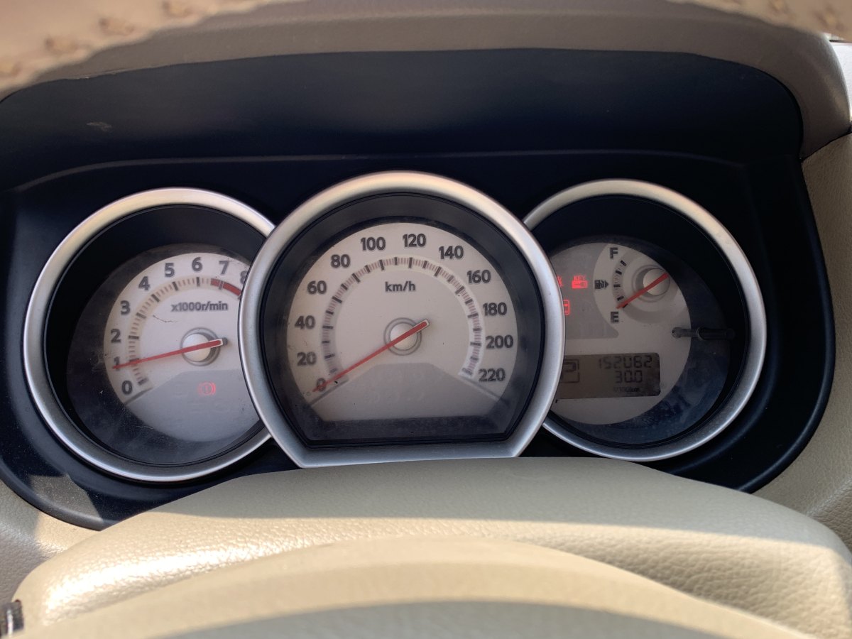 日产 颐达 2008 汽车图片 #11