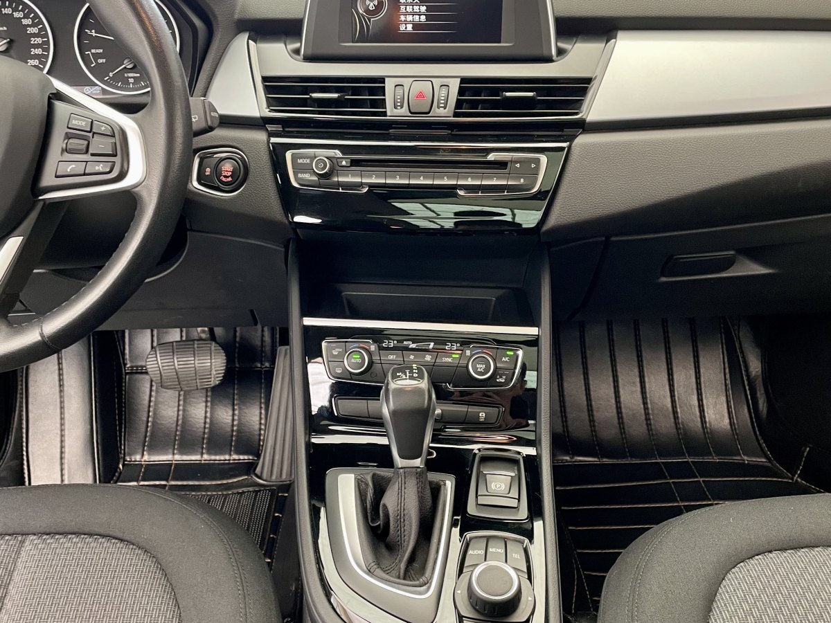 BMW 2 Series Tourer 2017 car image #11